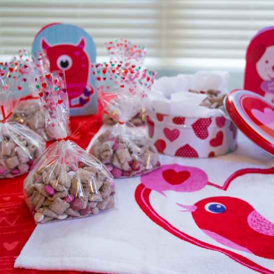 Red Velvet Puppy Chow 1