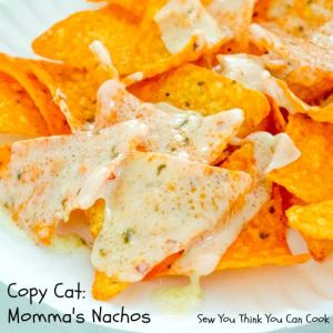 Copy Cat Momma's Nachos for #SundaySupper from Sew You Think You Can Cook Two ingredients and 10 seconds for the ultimate tailgating snack